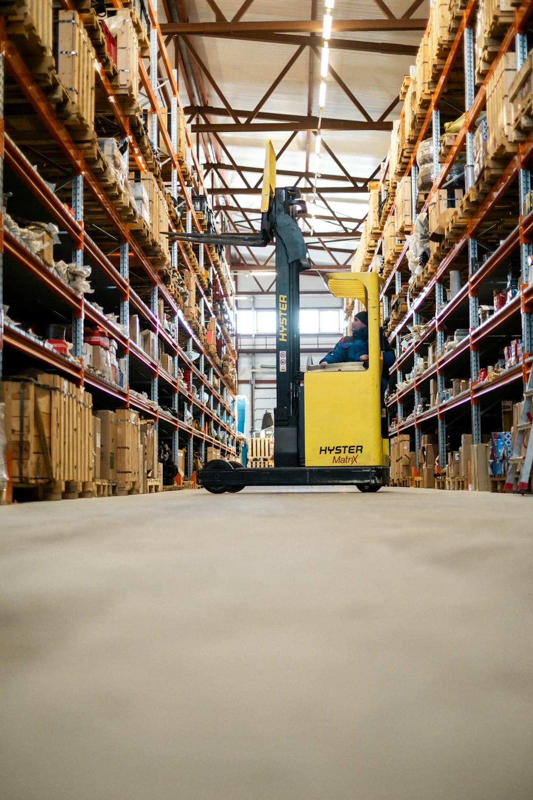 Warehouse and logistics